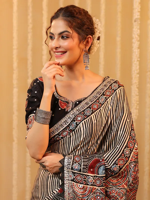 Beige printed cotton silk saree with resham work