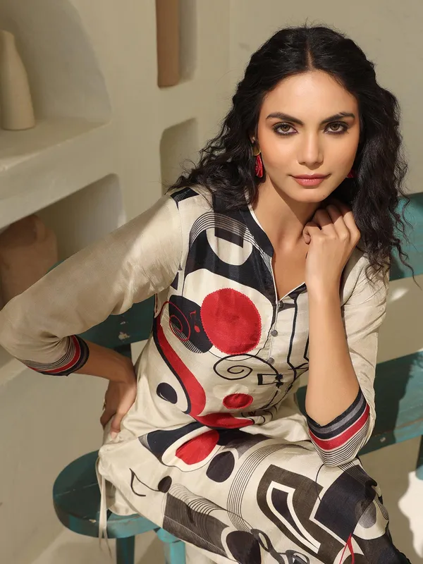 Beige printed kurti set in dola silk