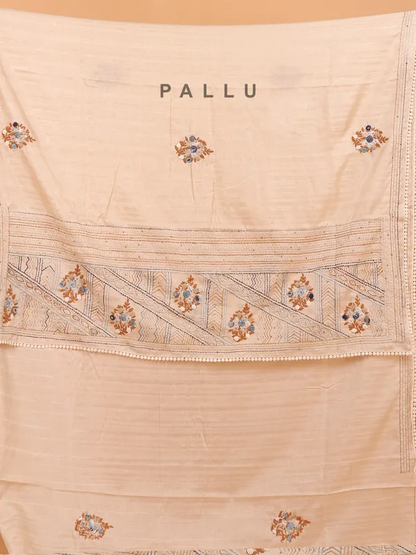 Beige semi cotton silk thread weaving saree