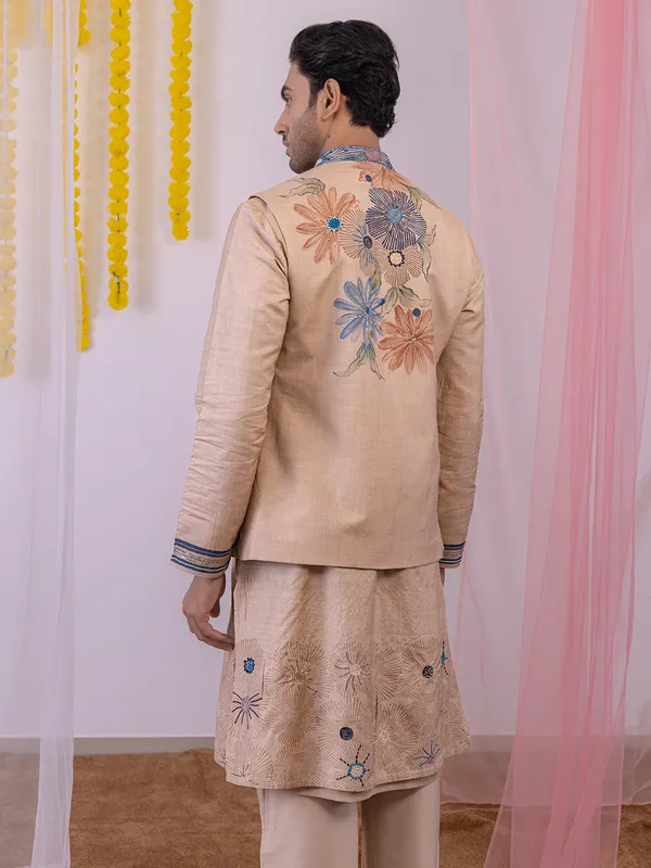 Beige silk men waistcoat set with print