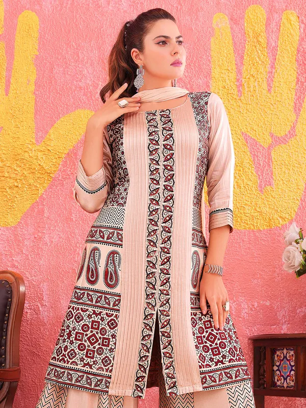 Beige silk printed palazzo suit with classic round neckline