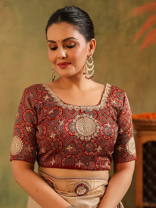 Beige silk saree for feativals