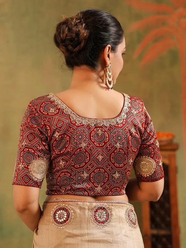 Beige silk saree for feativals