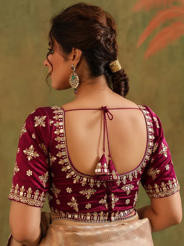 Beige silk saree with bold blouse