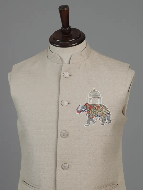 Beige silk waistcoat with embroidery