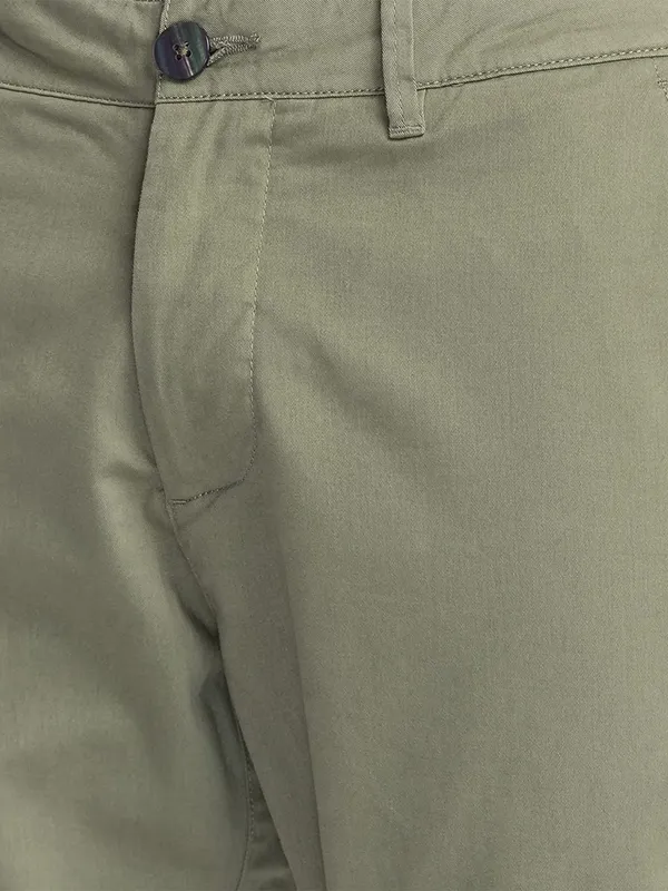 Being Human light green solid cotton trouser