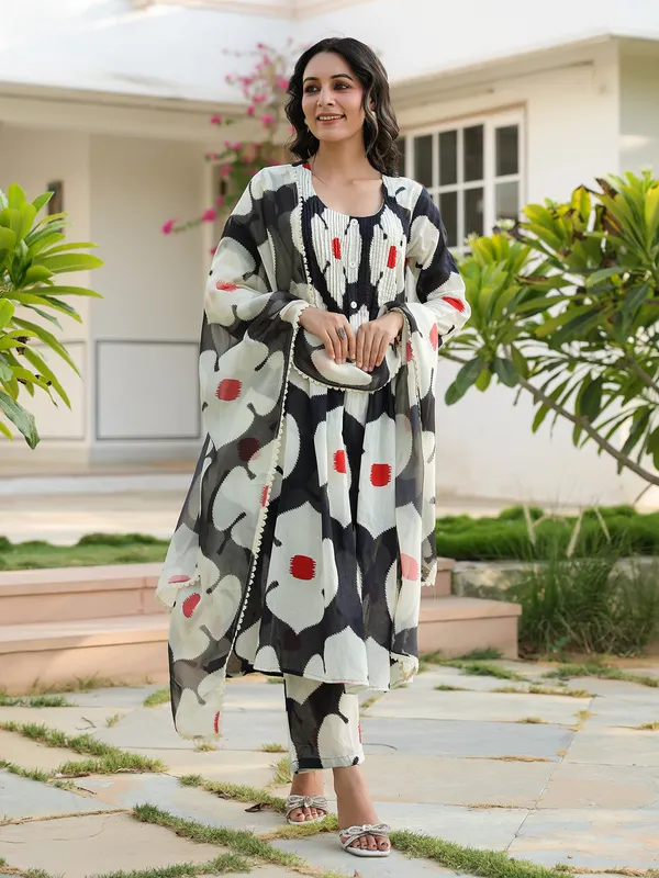 Black and white cotton kurti set