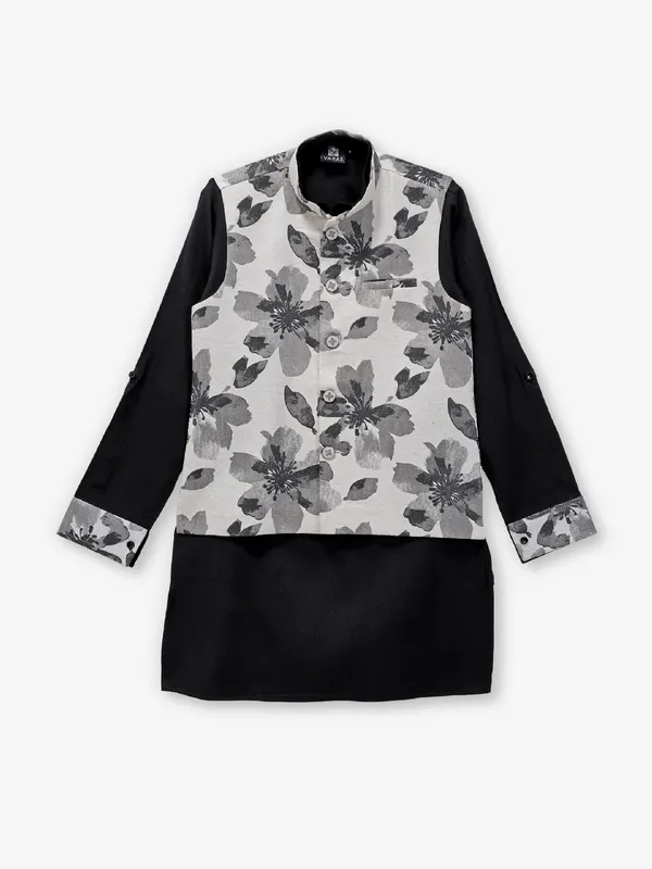 Black and white cotton printed waistcoat set