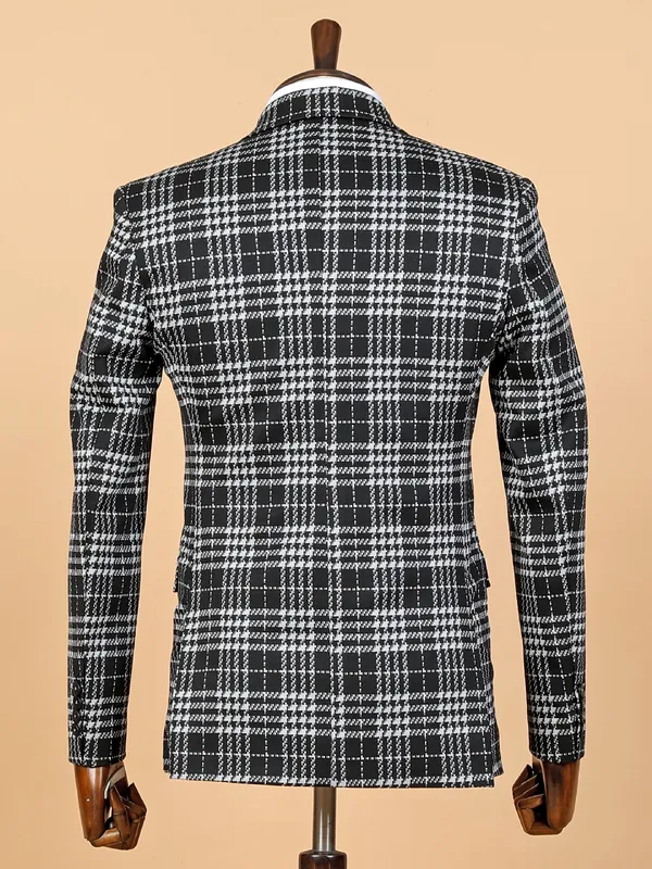 Black and white printed terry rayon blazer