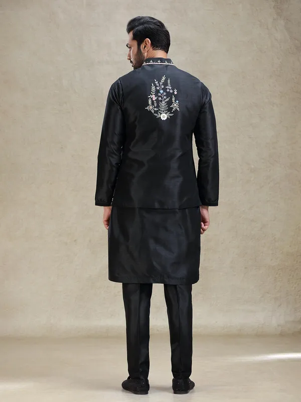 Black classy silk crafted waistcoat set for various occasion