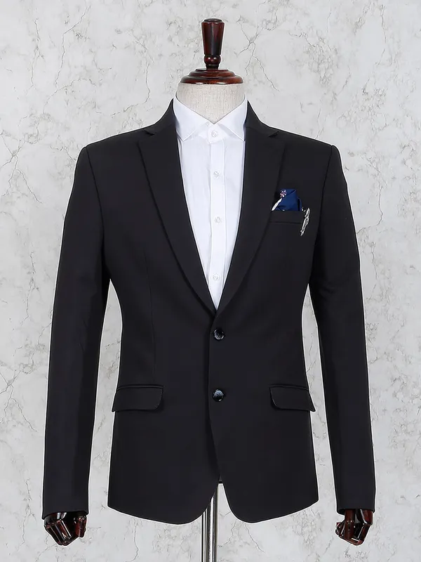 Black color two buttoned placket blazer