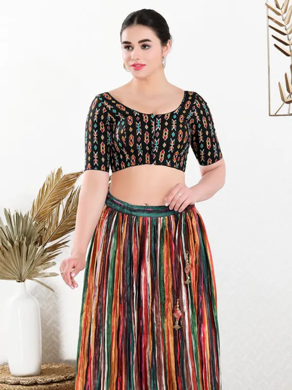 Black cotton blouse in printed