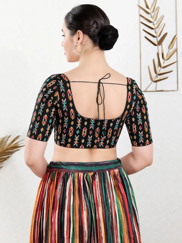 Black cotton blouse in printed