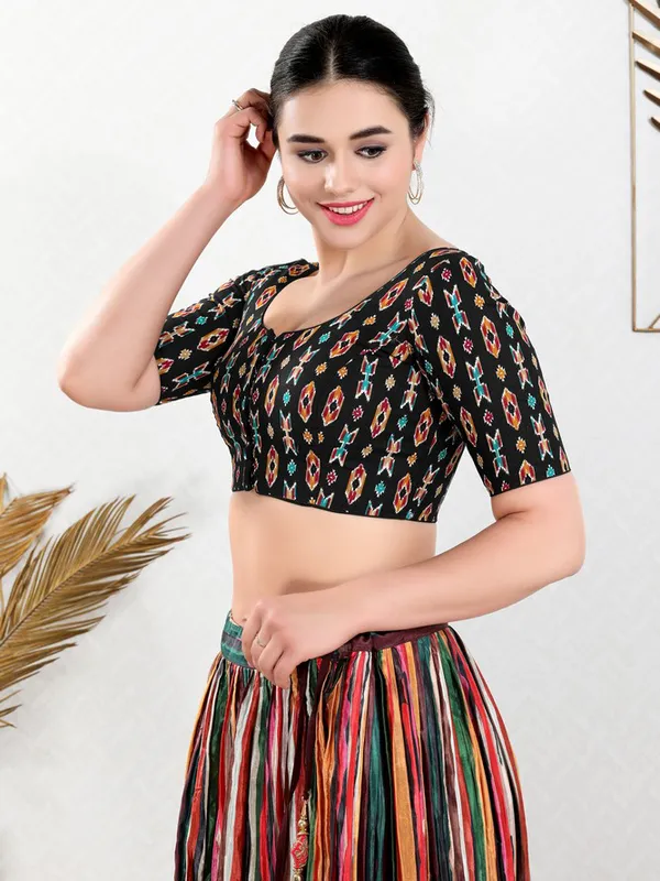 Black cotton blouse in printed