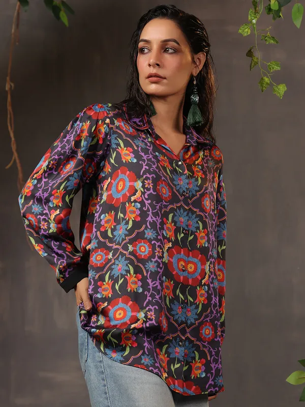 Black cotton printed cotton casual top