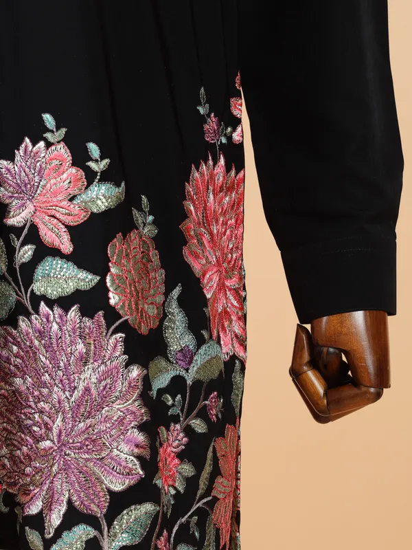 Black cotton silk kurta in embroidery