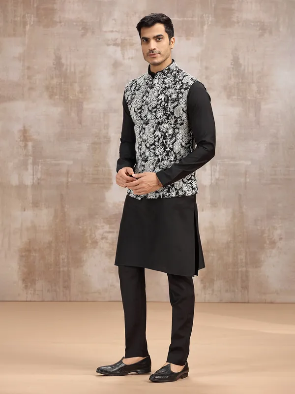 Black cotton silk waistcoat set with resham work for men