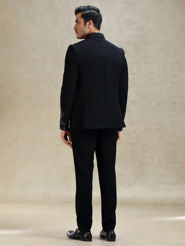 Black jodhpuri set in crystal work