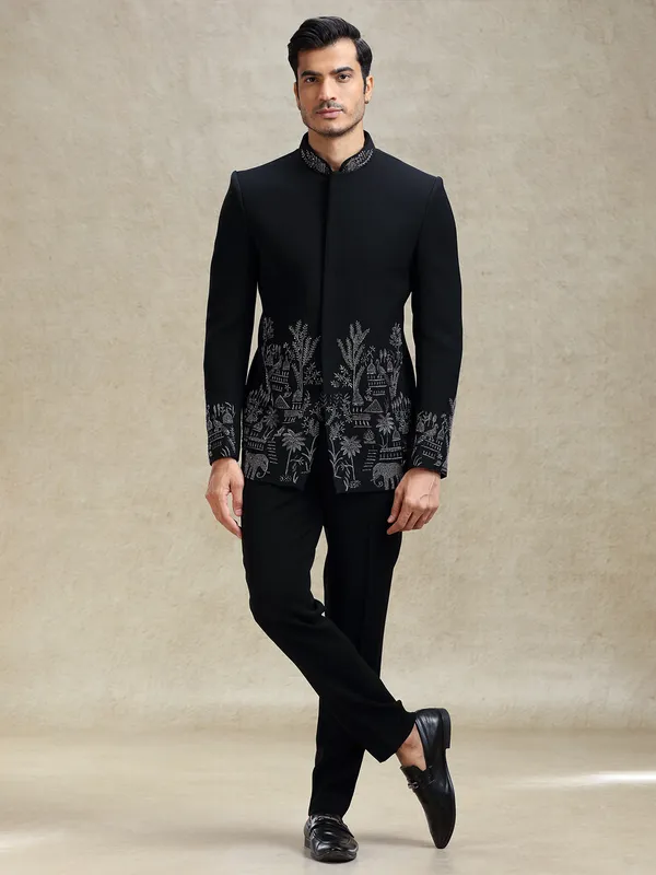 Black jodhpuri set in crystal work