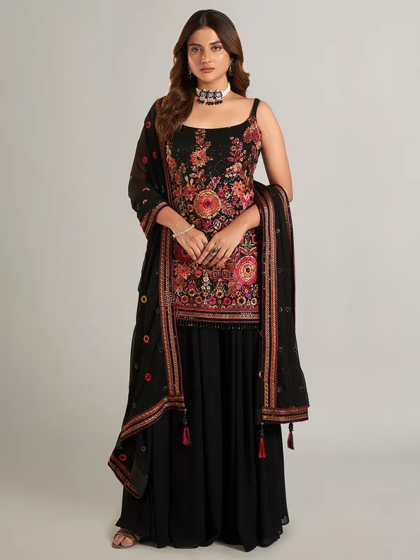 Black palazzo suit in soft georgette