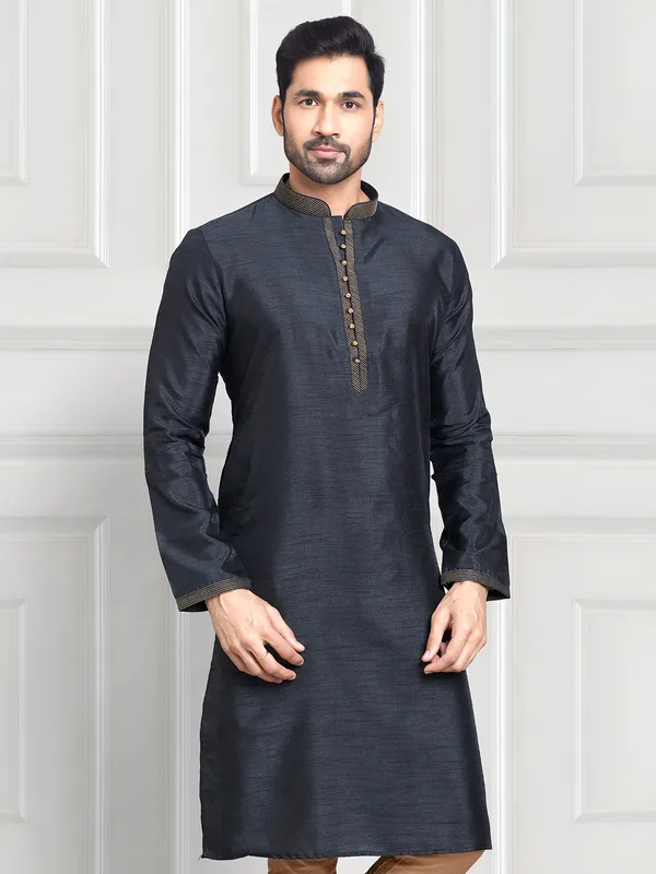 Black plain art silk  Men Kurta pajama