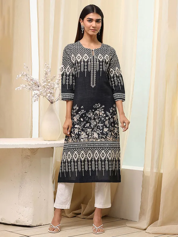 Black printed casual kurti in silk