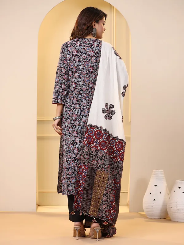 Black printed cotton kurti set with dupatta
