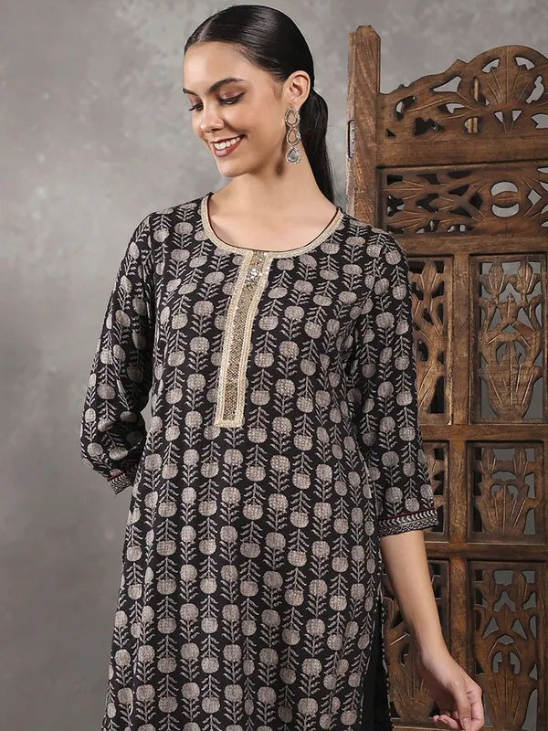 Black printed cotton silk kurti set for women