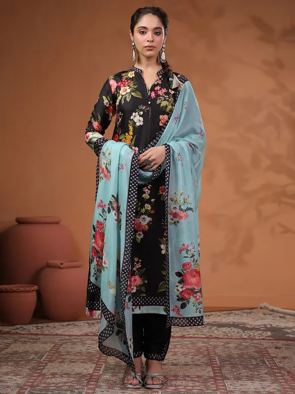 Black printed kurti set in cotton silk