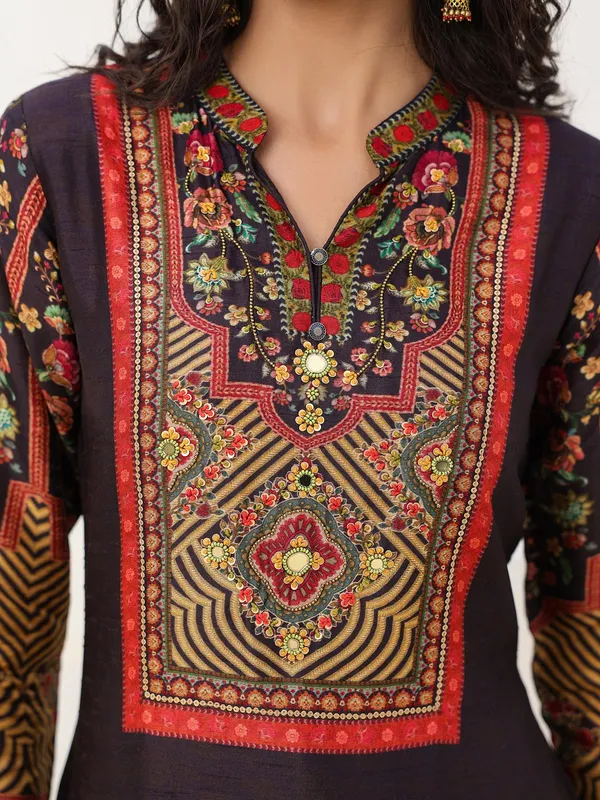 Black printed kurti set in dola silk
