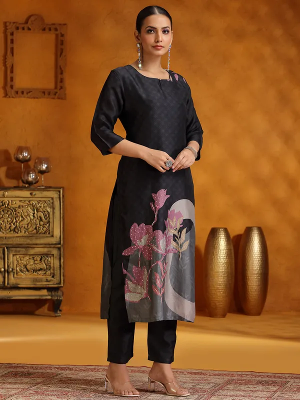 Black printed kurti set in silk for women