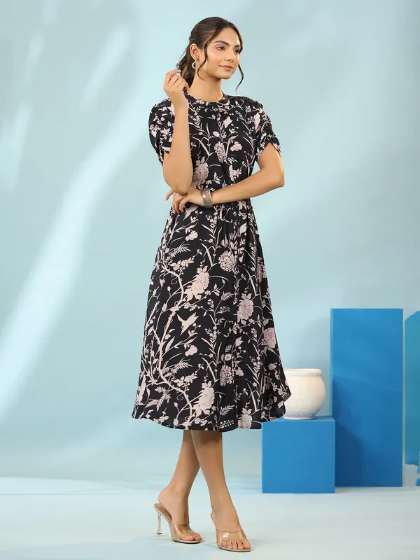 Black rayon cotton long kurti
