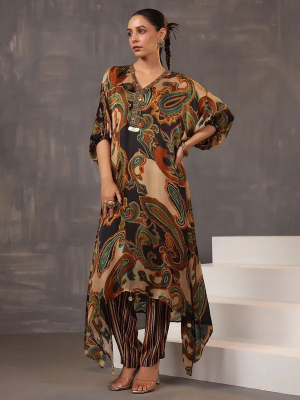 Black satin kurti set for festive