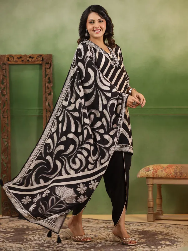 Black satin printed kurti set with print