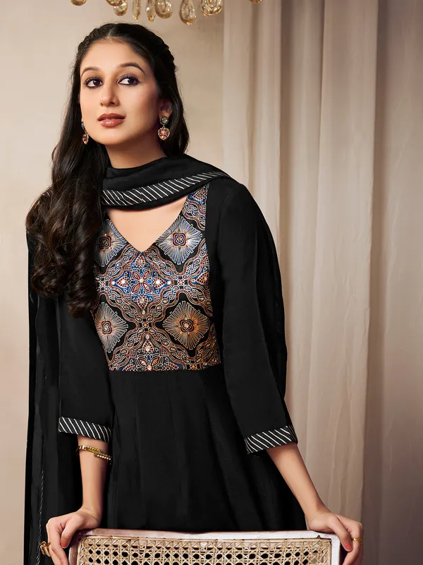 Black silk printed kurti set for women