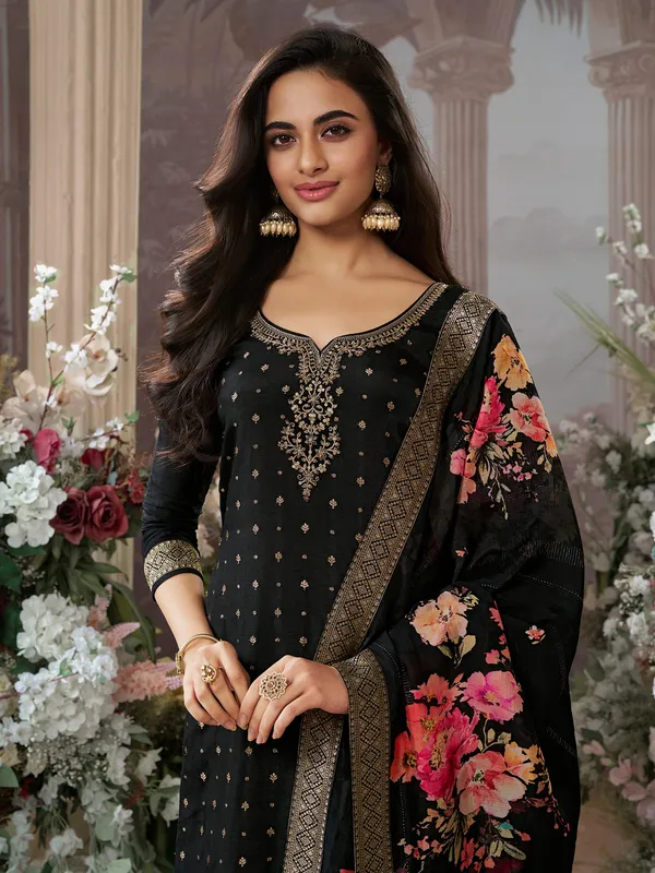 Black silk sweetheart neck festive salwar suit