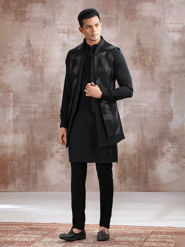 Black silk waistcoat set with resham work