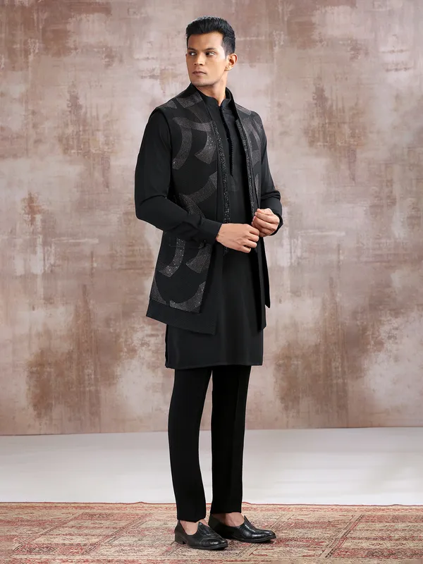 Black silk waistcoat set with resham work