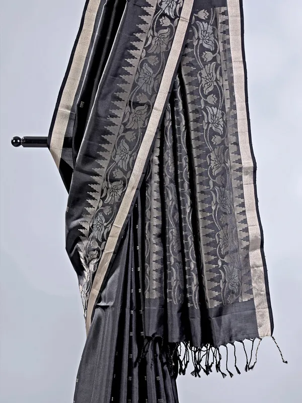 Black silk wedding saree with intricate zari work