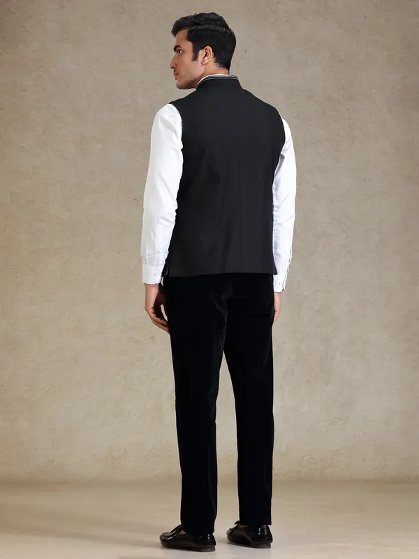 Black textured waistcoat for men