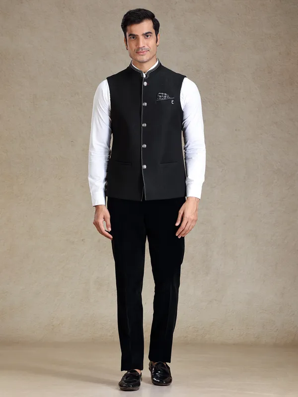Black textured waistcoat for men