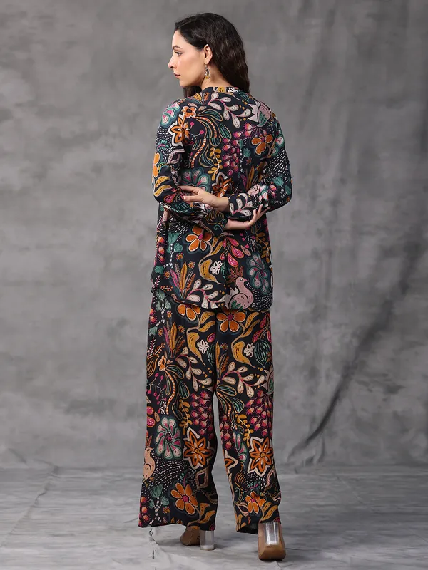 Black viscose crepe printed co ord set