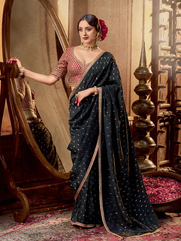 Black viscose crepe silk saree