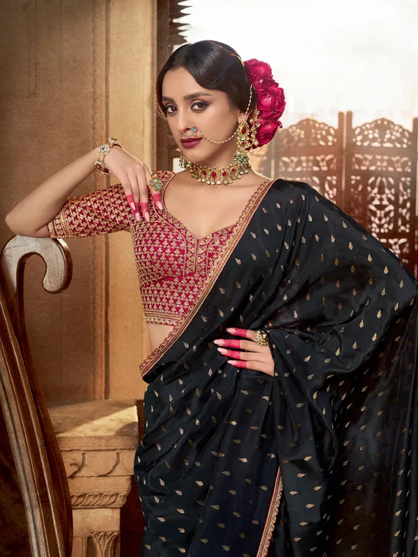 Black viscose crepe silk saree