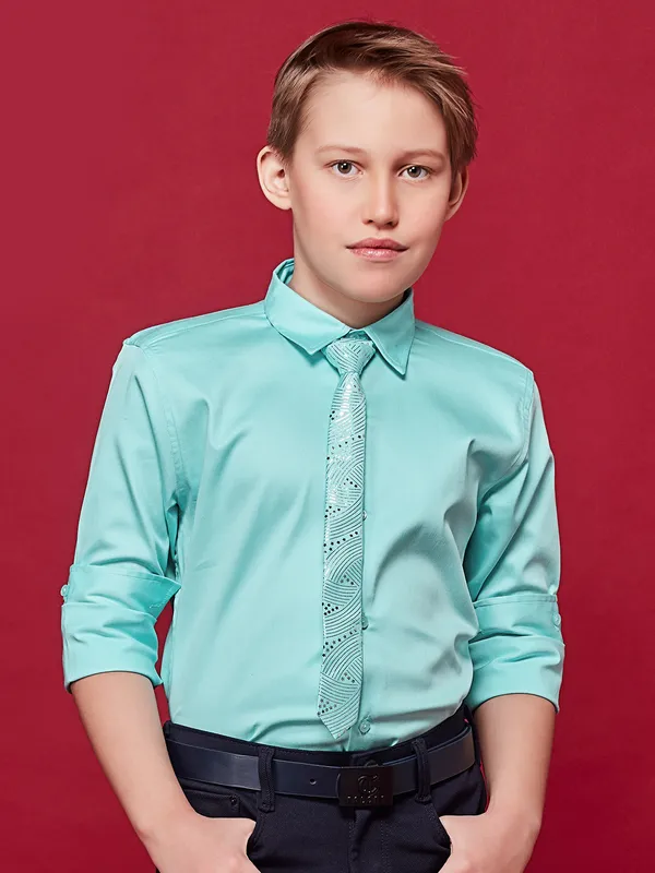 Blazo cotton aqua plain shirt with tie