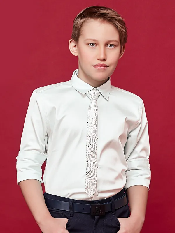 Blazo cotton white shirt with tie
