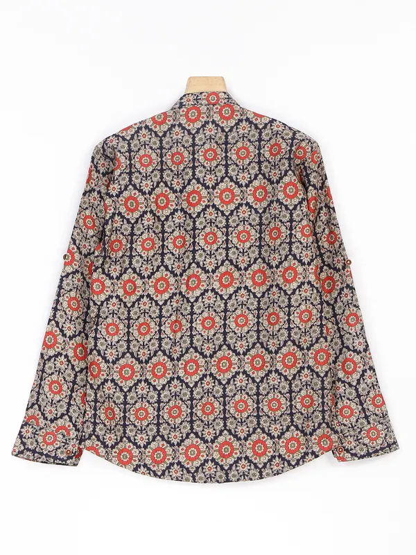 Blazo navy printed cotton shirt in kurta style