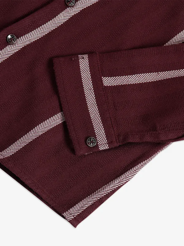 Blazo wine stripe knitted shirt