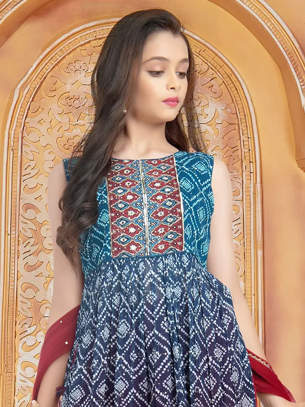 Blue and maroon shaded georgette palazzo suit