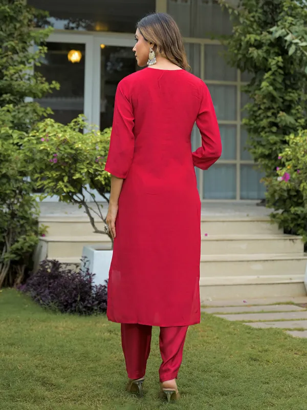 Red elegant silk kurti with dupatta